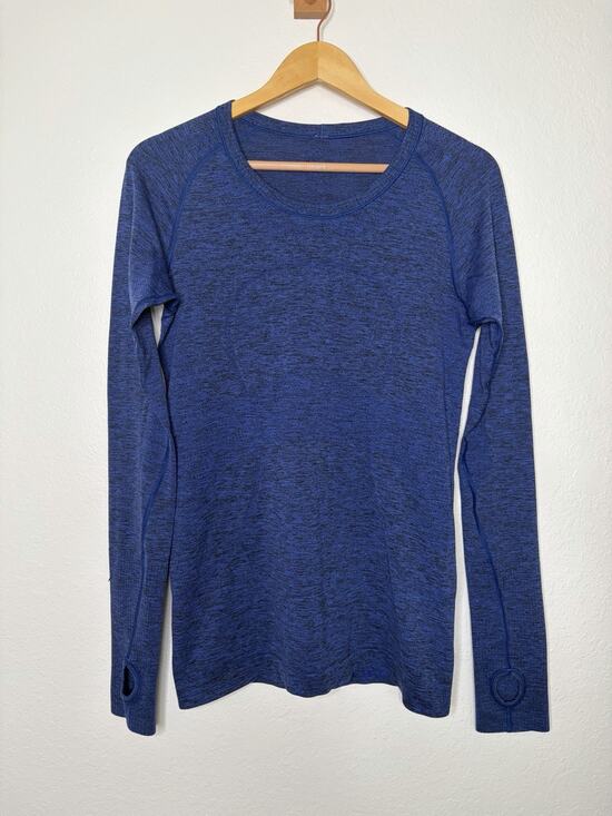 lululemon athletica Tops - Lululemon Swiftly Tech Long Sleeve Crew in Blue Heathered Size 8